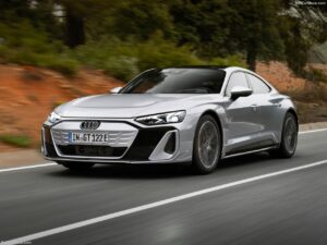 אאודי e-tron GT