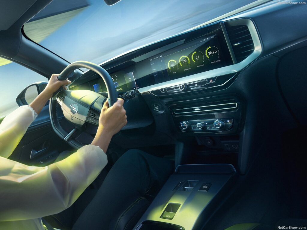 מסך מולטימדיה אופל מוקה GSE