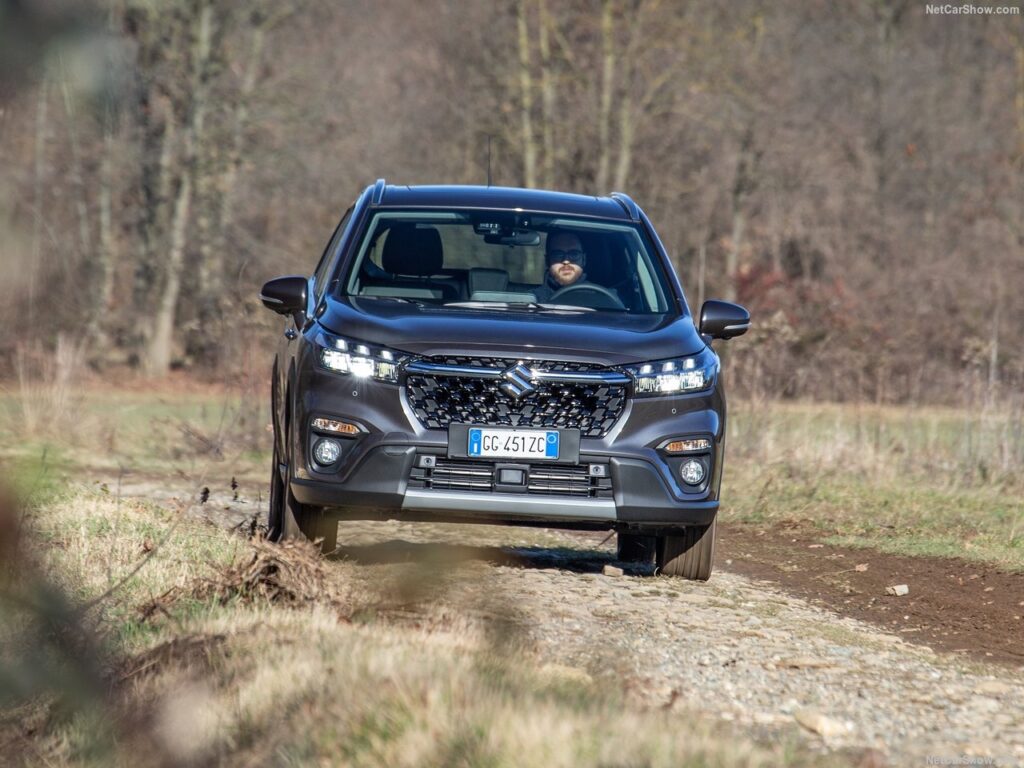 סוזוקי S-Cross החדשה בהנעת 4 על 4