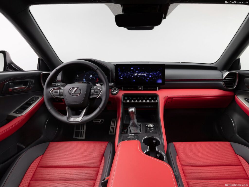 לקסוס IS 350 2026