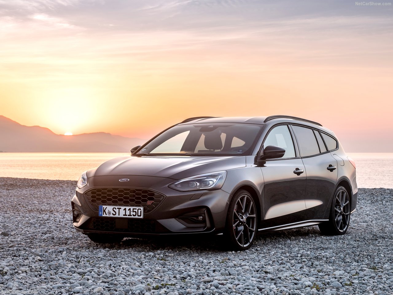 פורד-פוקוס-סטיישן-JPG